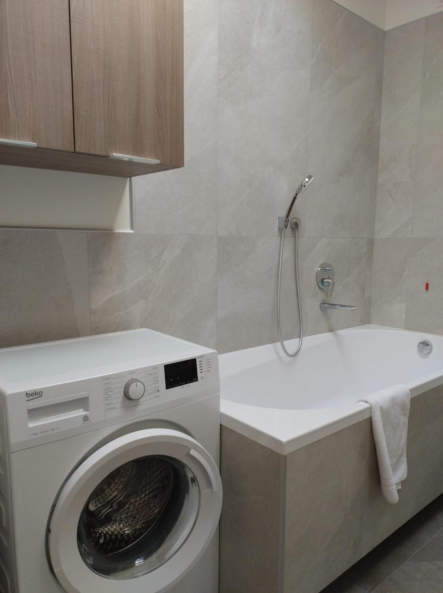 Cairoli7Novate-Mansarda Apartment Novate Milanese Ngoại thất bức ảnh